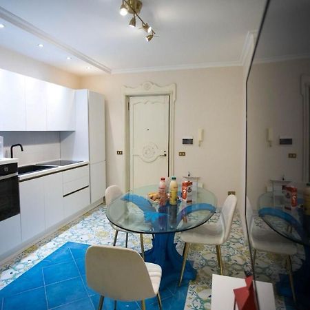 Appartamento Hause Naty Spaccanapoli Esterno foto
