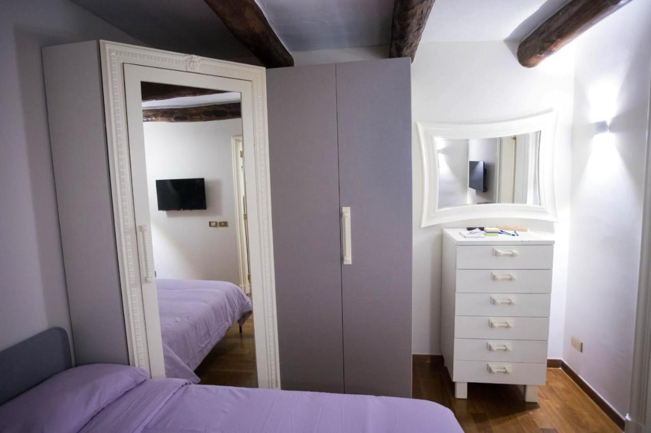 Appartamento Hause Naty Spaccanapoli Esterno foto