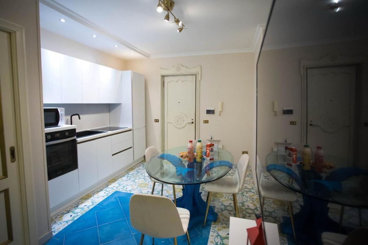 Appartamento Hause Naty Spaccanapoli Esterno foto